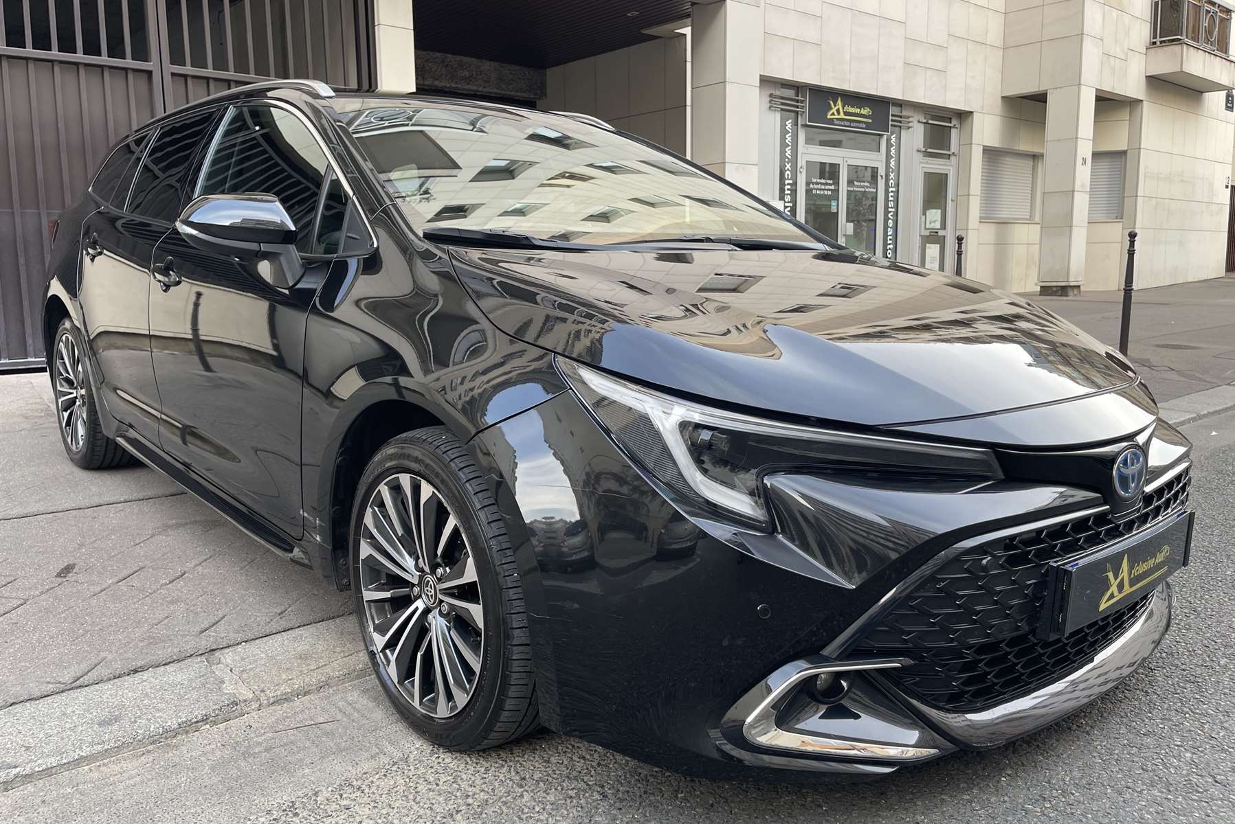 TOYOTA Corolla Touring 1.8 140ch Dynamic Business MY25