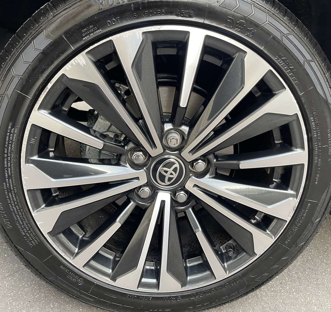 TOYOTA Corolla Touring 1.8 140ch Dynamic Business MY25 21