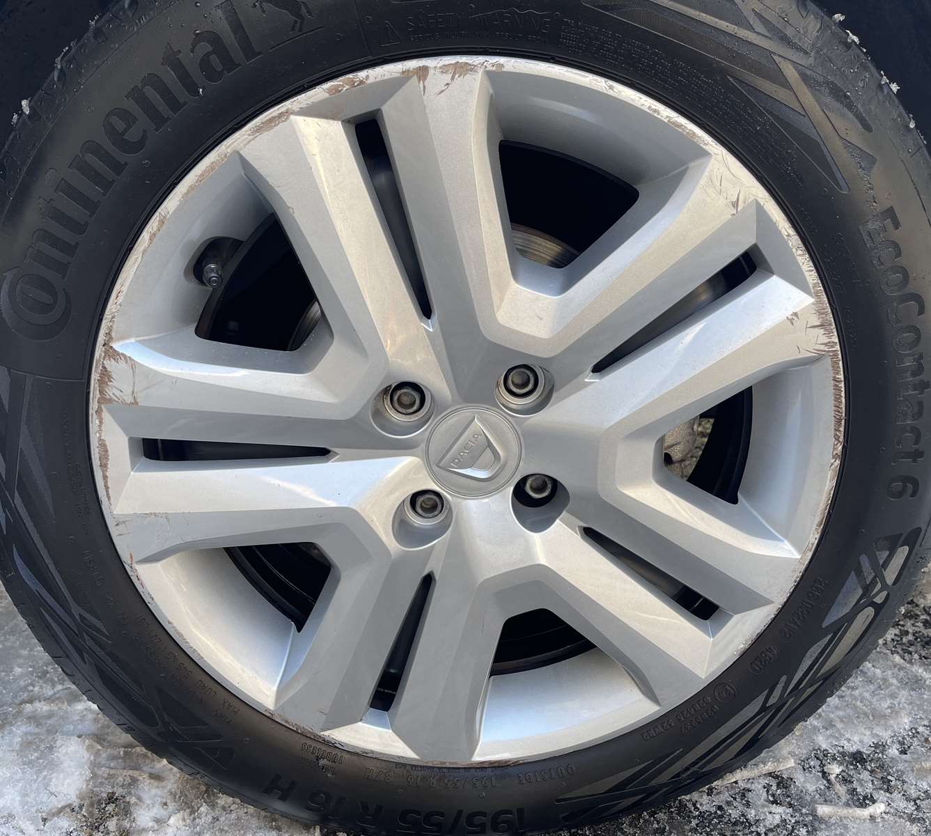 Dacia Sandero 1.0 TCe 90ch Confort 1ère main + boitier Éthanol 23