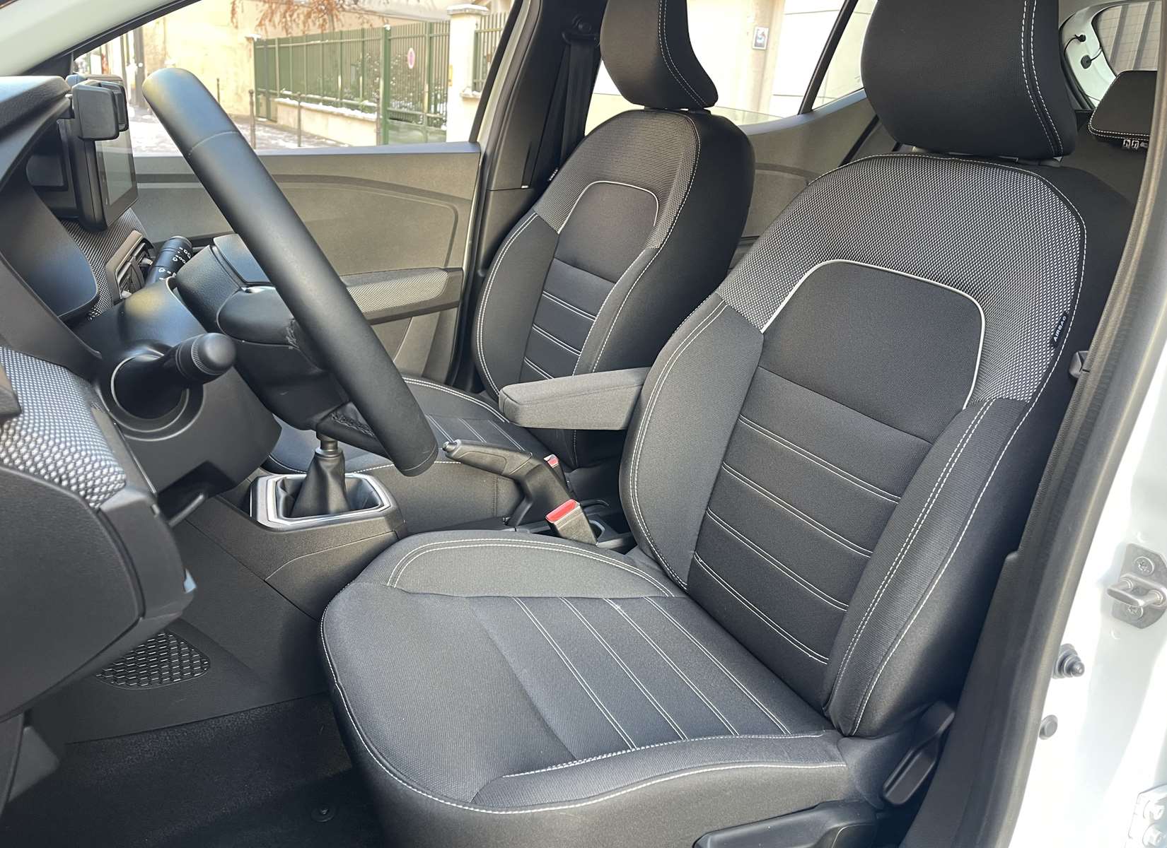 Dacia Sandero 1.0 TCe 90ch Confort 1ère main + boitier Éthanol 8