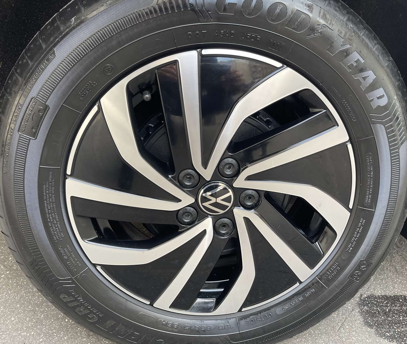 Volkswagen POLO PHASE 2 VI 1.0 TSI 95ch DSG7 24