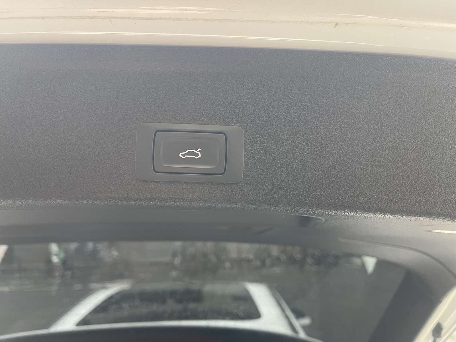 Audi A4 Avant 35 TDI 163ch S line S tronic 7 Toit panoramique 16