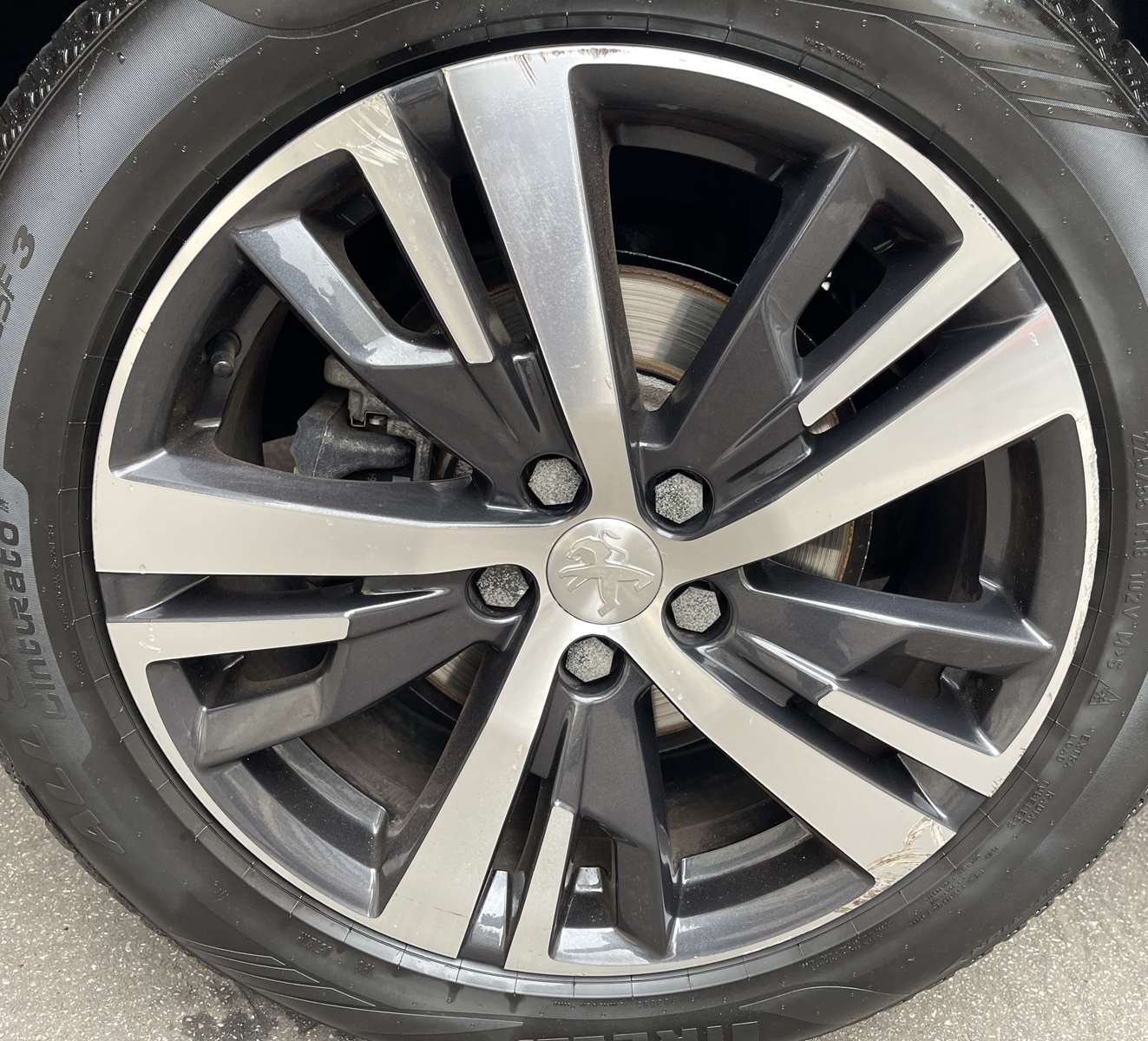 Peugeot 5008 1.6 THP 165ch Allure Busines S&S EAT6 27