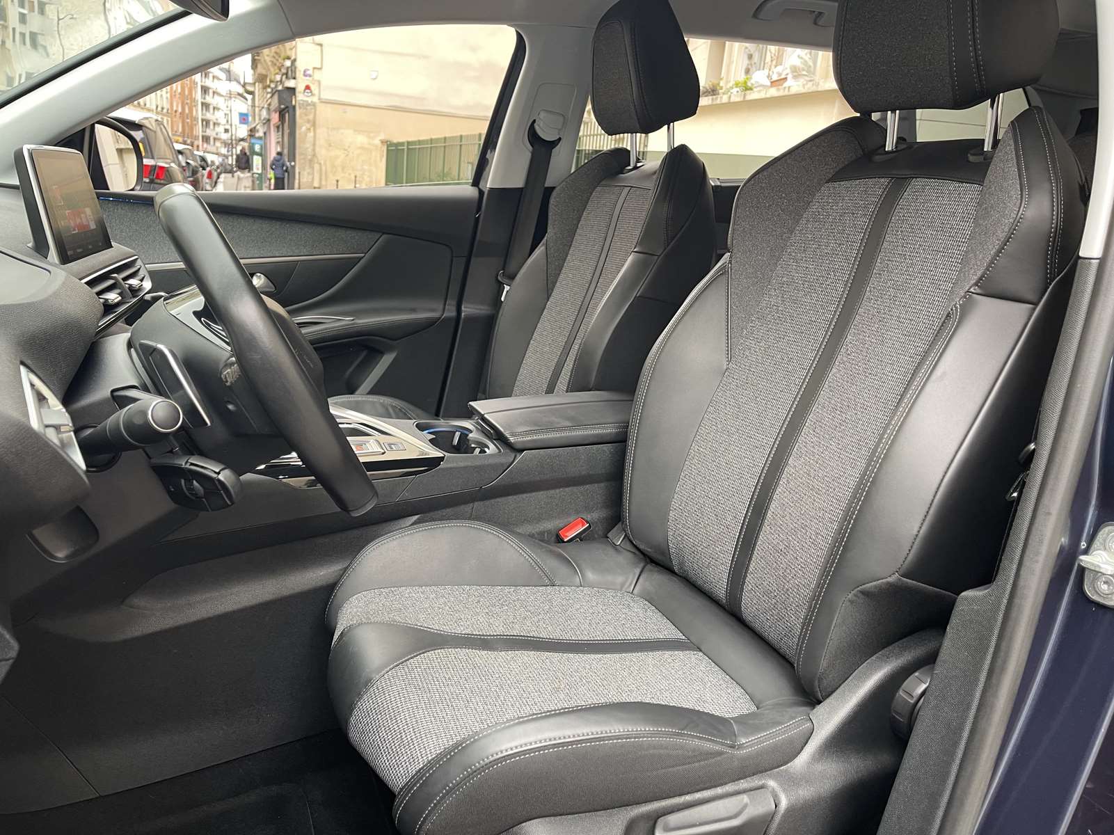 Peugeot 5008 1.6 THP 165ch Allure Busines S&S EAT6 8