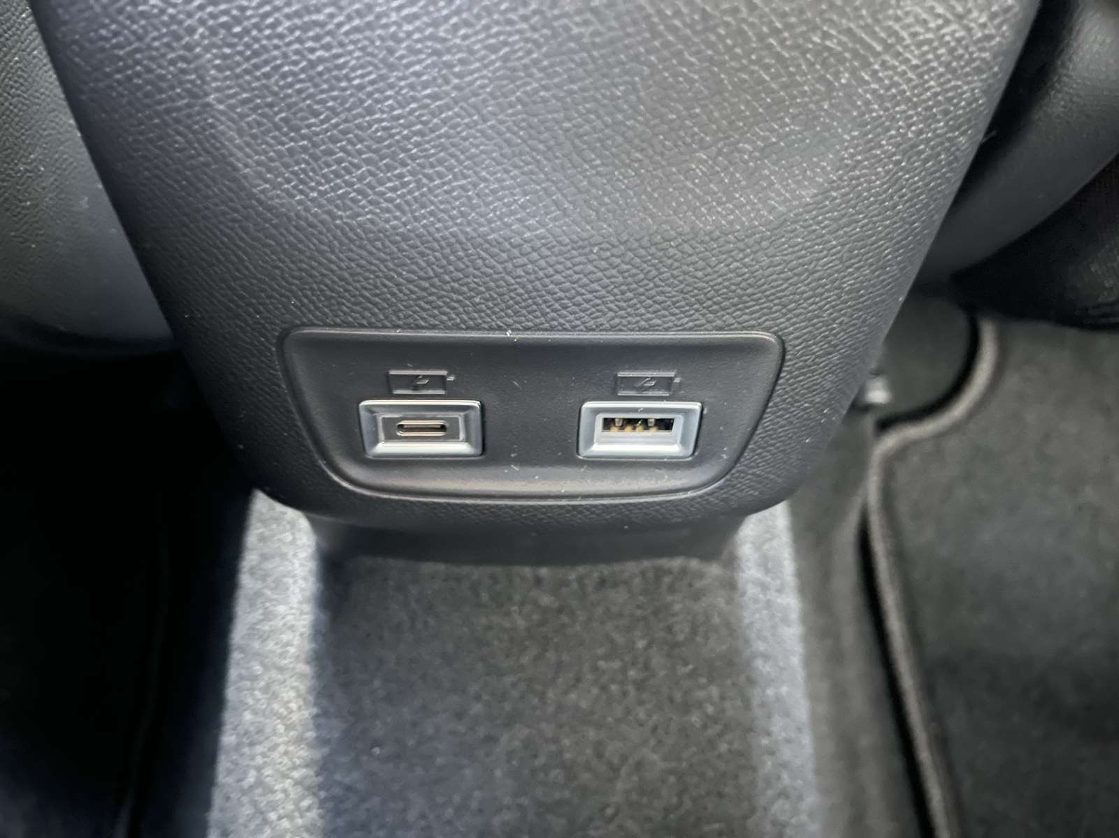 PEUGEOT 208 II ALLURE Hybrid e-DSC6 110ch GRIS SELENUIM 1ère main 21