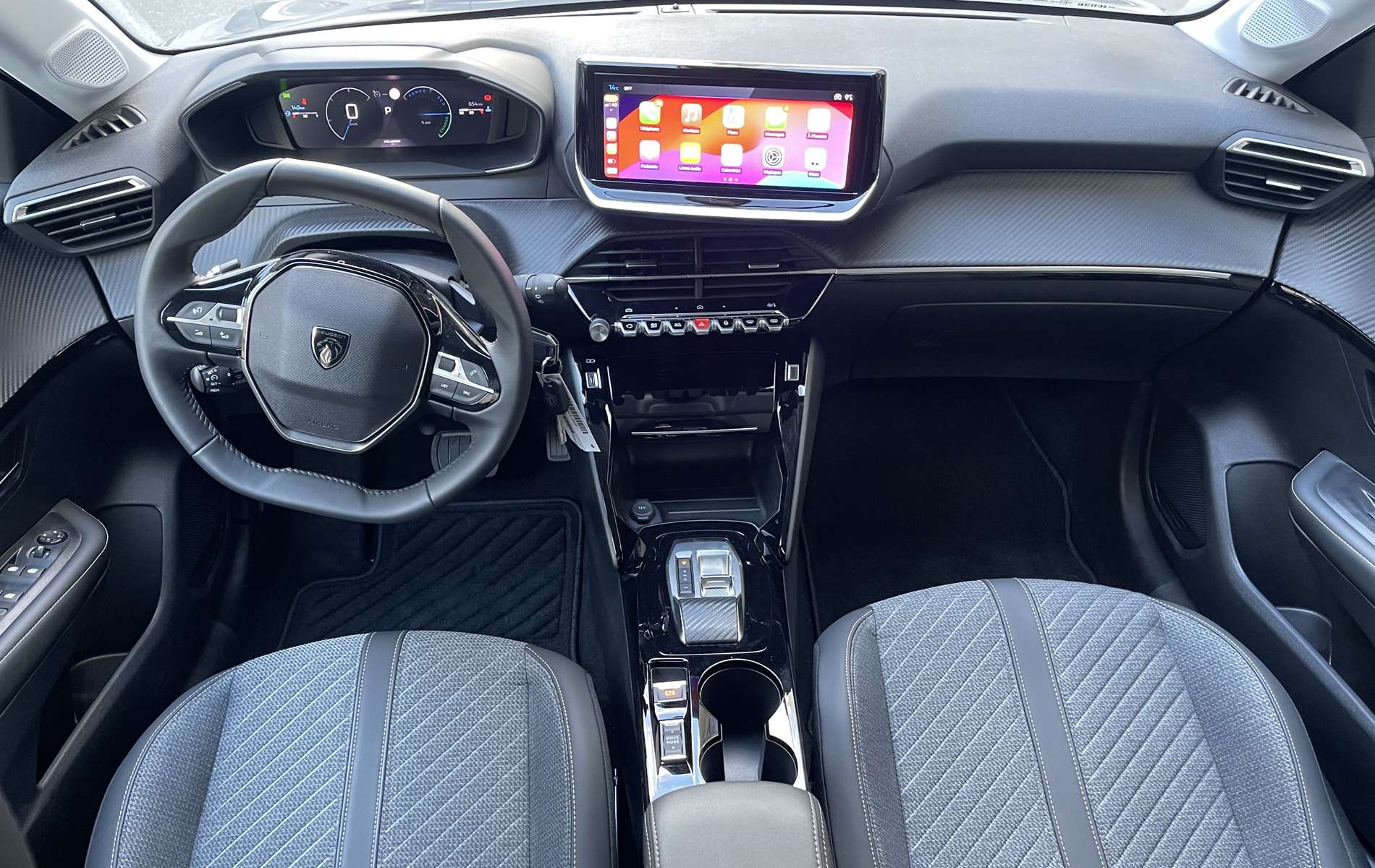 PEUGEOT 208 II ALLURE Hybrid e-DSC6 110ch GRIS SELENUIM 1ère main 12