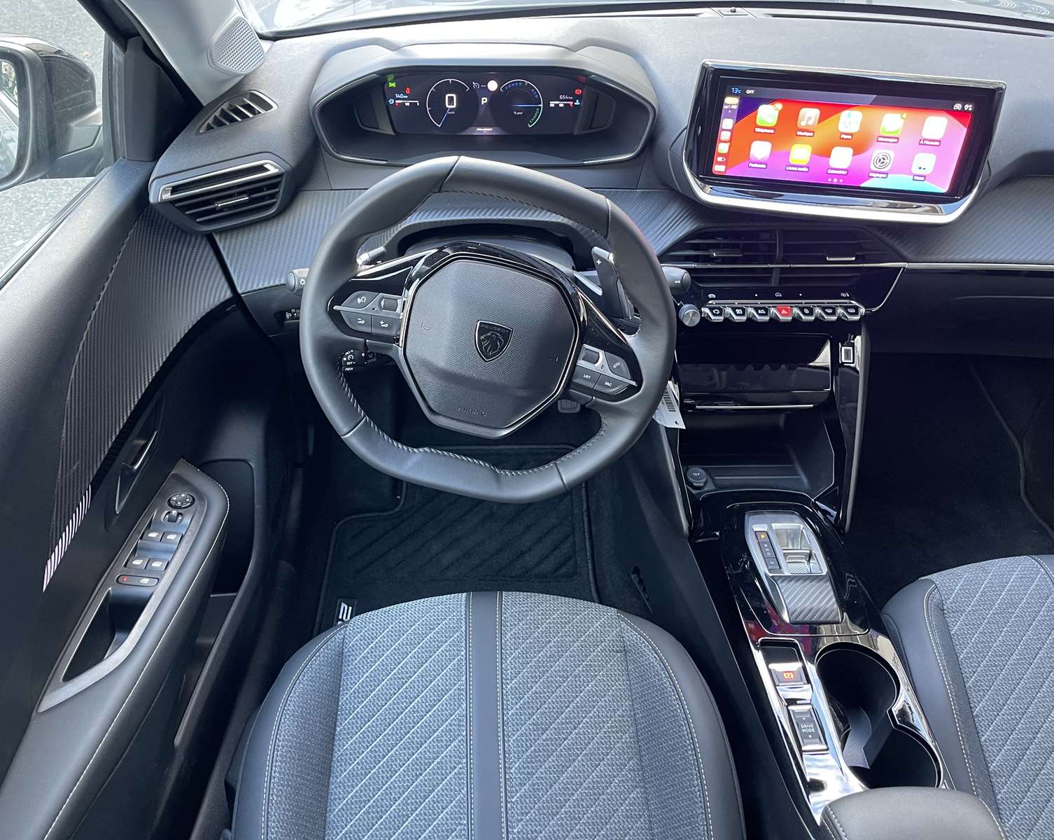 PEUGEOT 208 II ALLURE Hybrid e-DSC6 110ch GRIS SELENUIM 1ère main 13