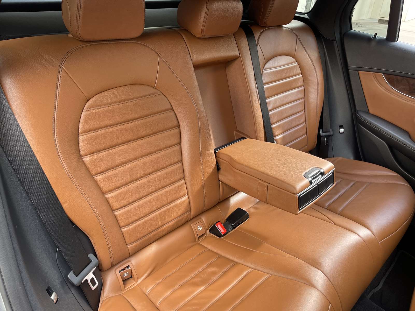 Mercedes GLC 250 211ch Executive 4Matic 9G-Tronic Full Options 10