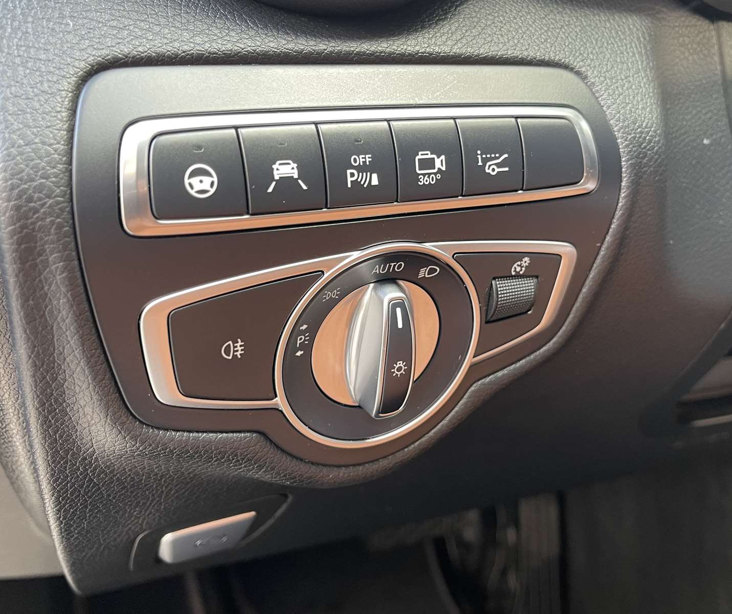 Mercedes GLC 250 211ch Executive 4Matic 9G-Tronic Full Options 17