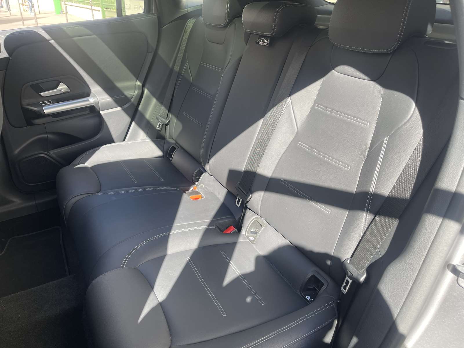 MERCEDES GLA II 200 AMG LINE 7G-DCT 9