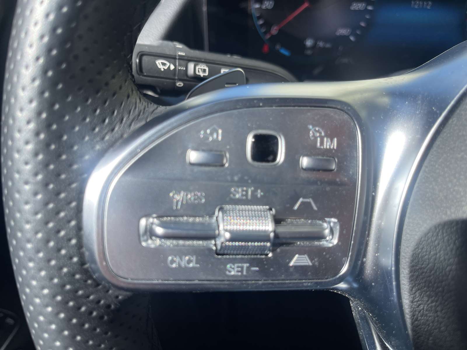 MERCEDES GLA II 200 AMG LINE 7G-DCT 16