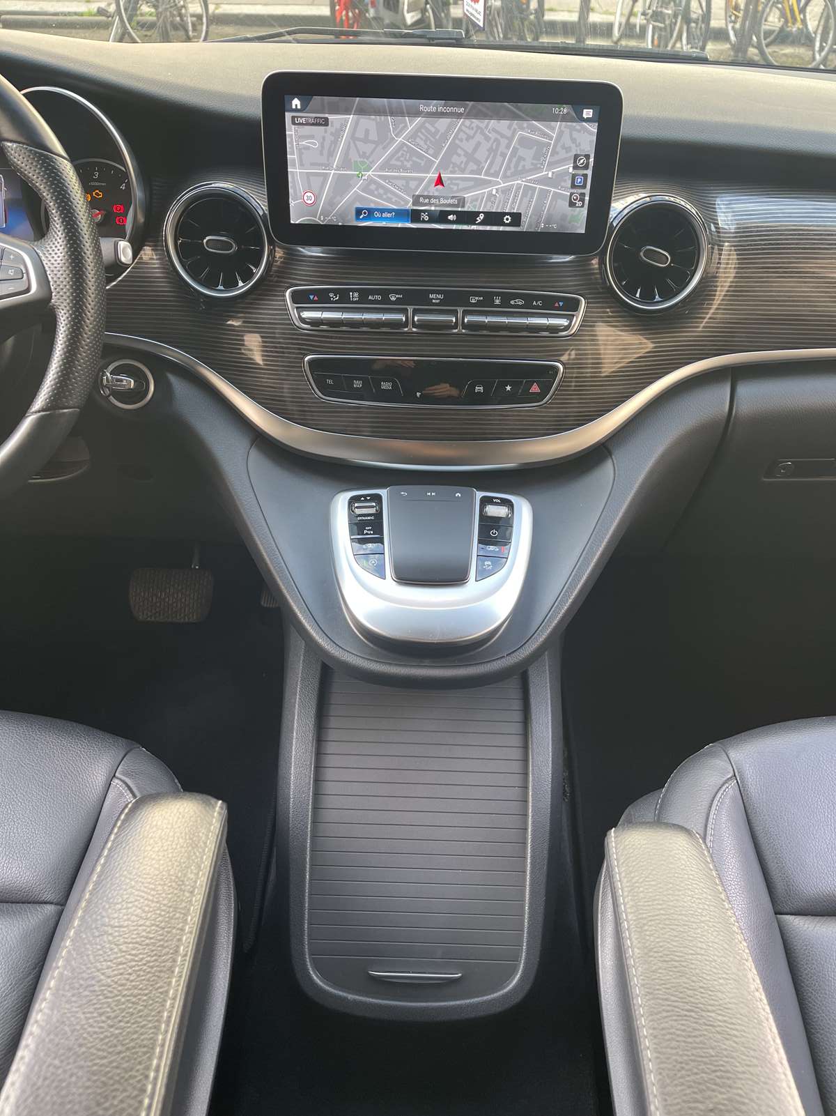 MERCEDES CLASSE V 300 D 237ch EXTRA-LONG AVANTGARDE 9G-TRONIC 8 PLACES 14