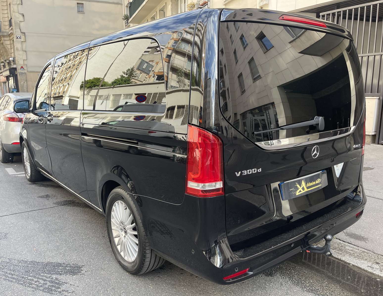 MERCEDES CLASSE V 300 D 237ch EXTRA-LONG AVANTGARDE 9G-TRONIC 8 PLACES 4