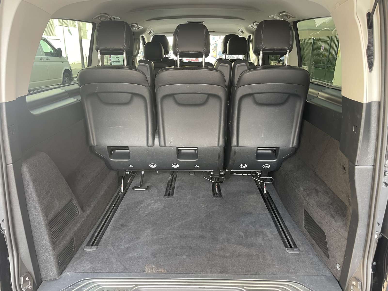 MERCEDES CLASSE V 300 D 237ch EXTRA-LONG AVANTGARDE 9G-TRONIC 8 PLACES 19