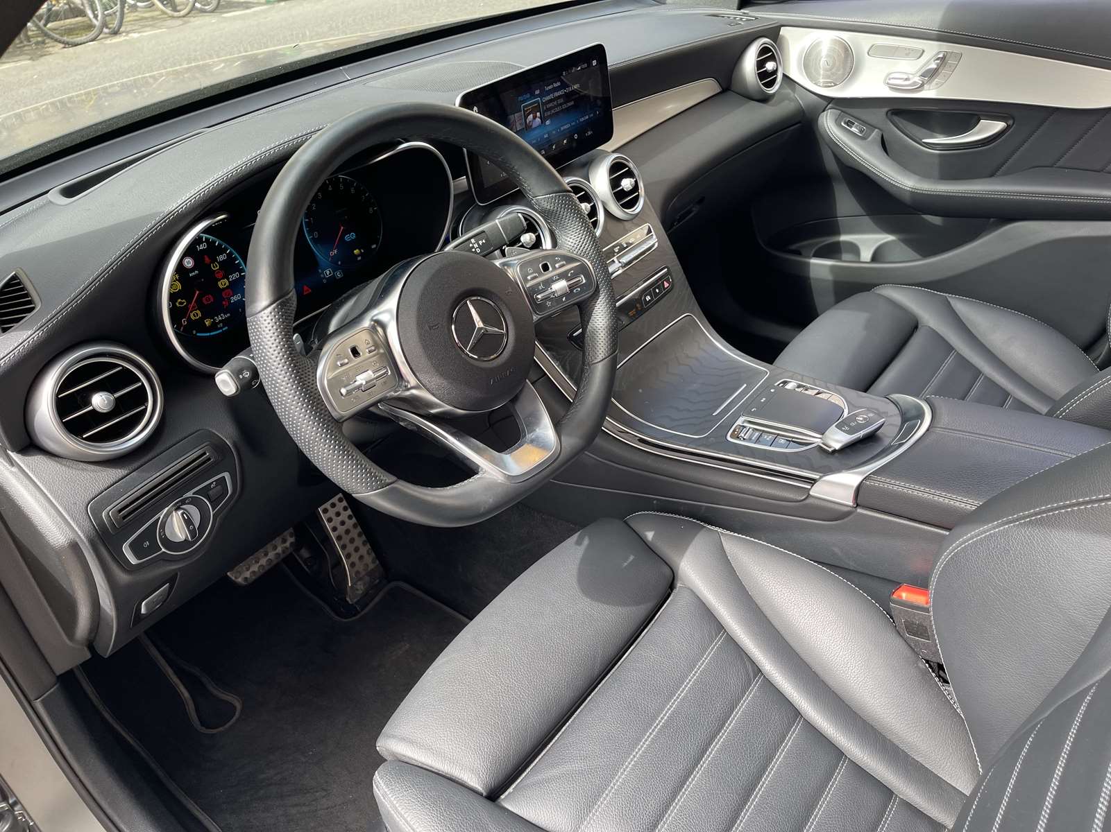 MERCEDES GLC (2) 300 E COUPE AMG LINE 4MATIC 9G-TRONIC 14