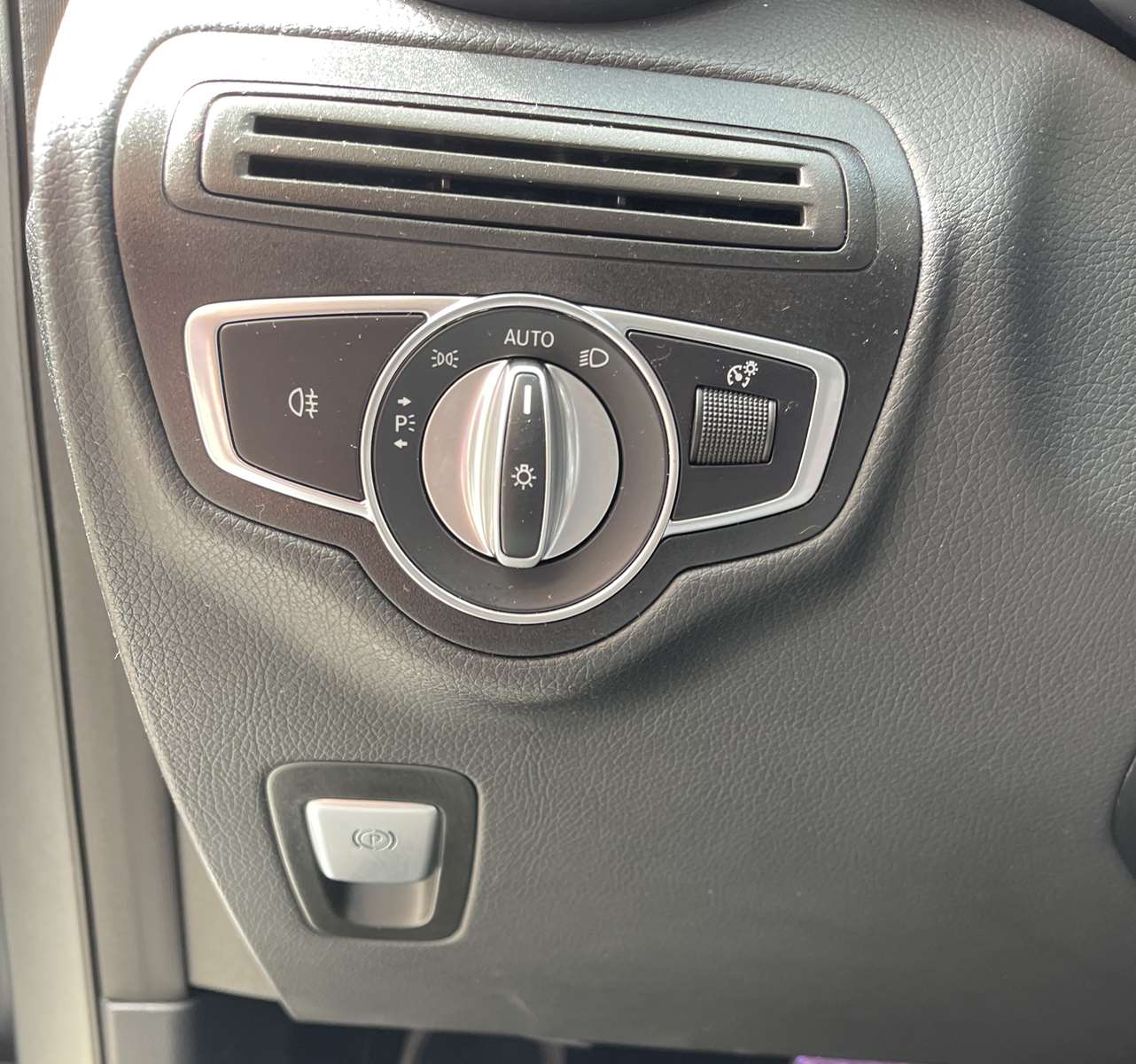 MERCEDES GLC (2) 300 E COUPE AMG LINE 4MATIC 9G-TRONIC 22