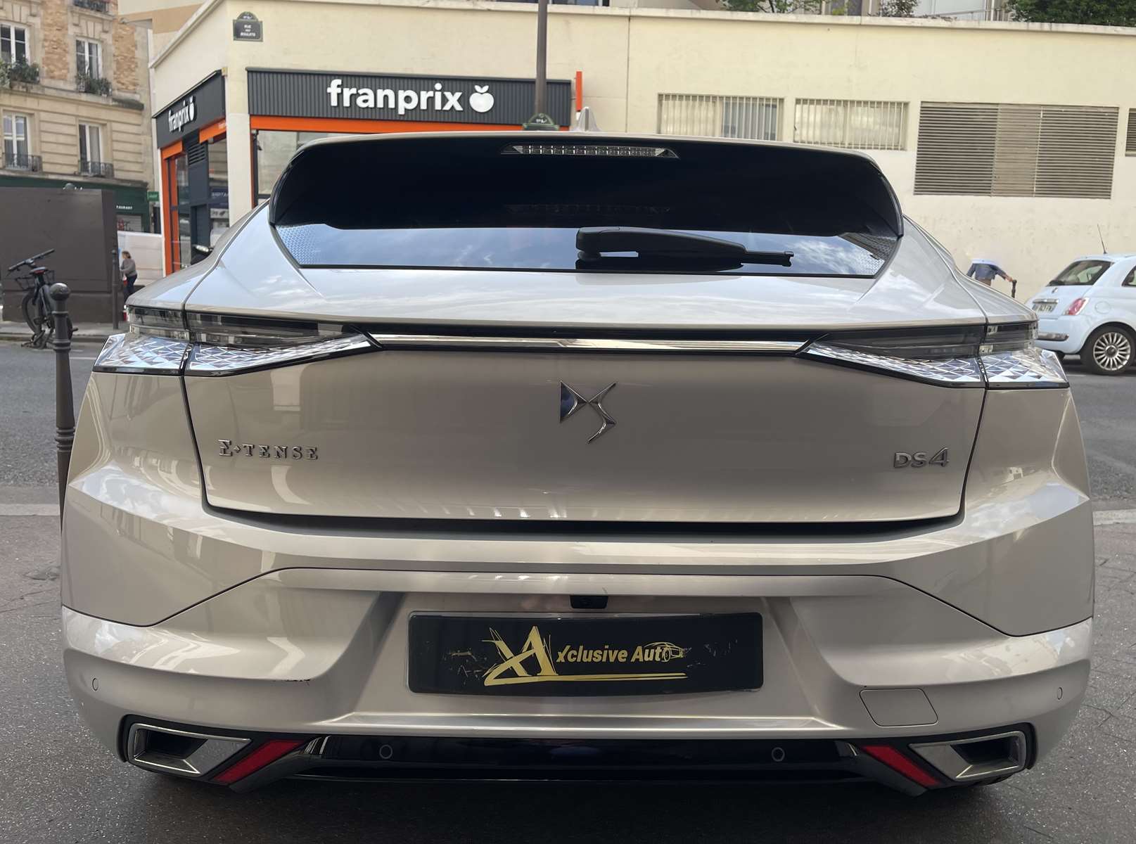 DS DS 4 II 1.6 HYBRIDE E-TENSE 225 RIVOLI 1ère main 3