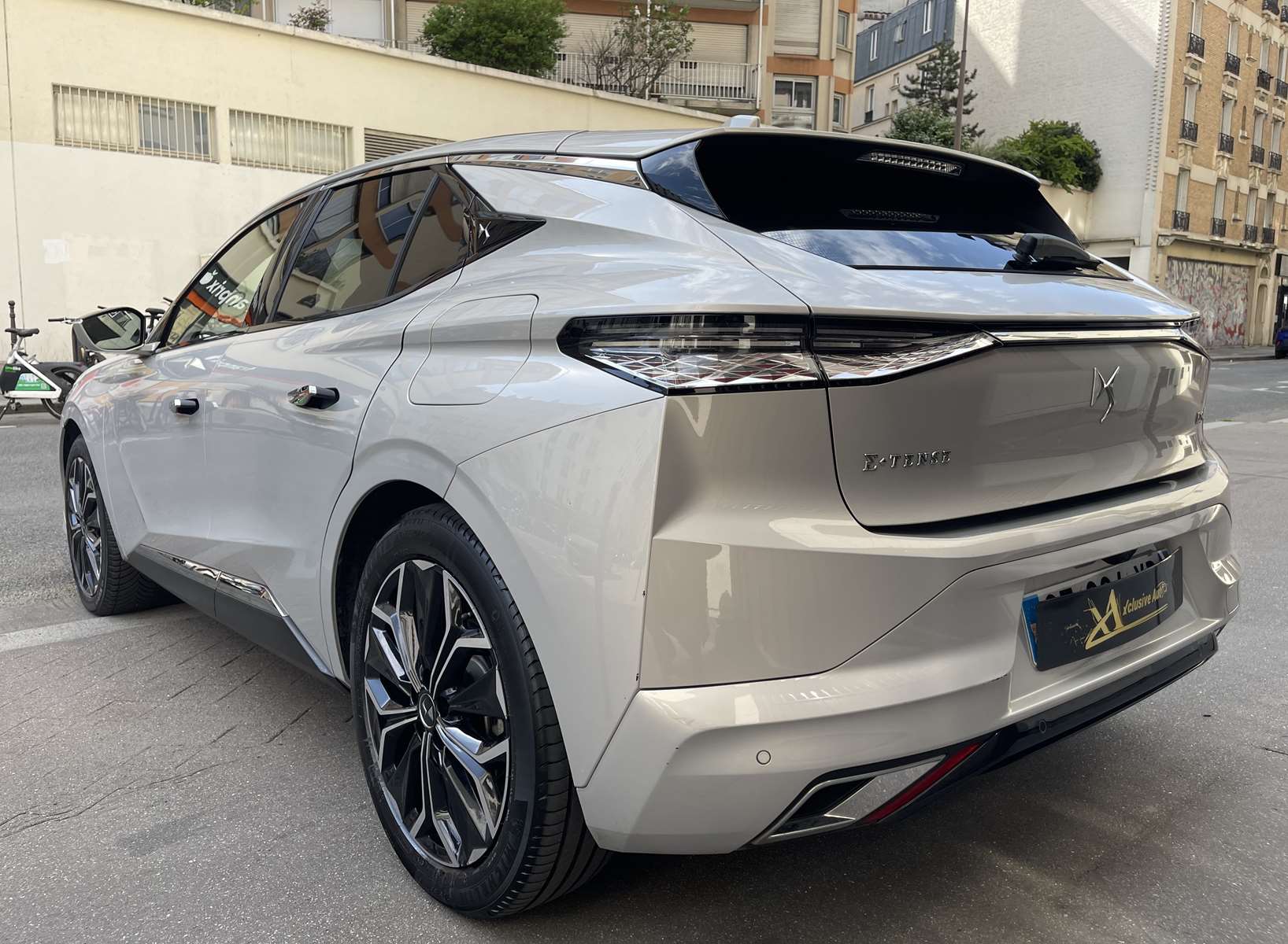 DS DS 4 II 1.6 HYBRIDE E-TENSE 225 RIVOLI 1ère main 4