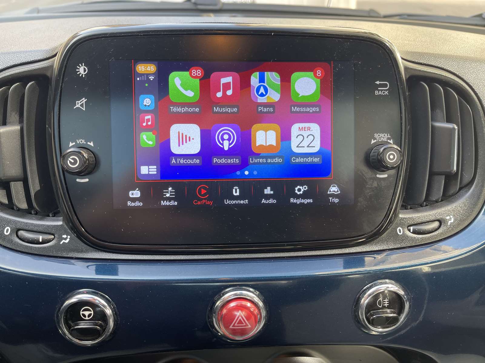 FIAT 500 II (2) HYBRIDE 1.0 70 CH DOLCEVITA BSG HYBRIDE TOIT PANORAMIQUE 19