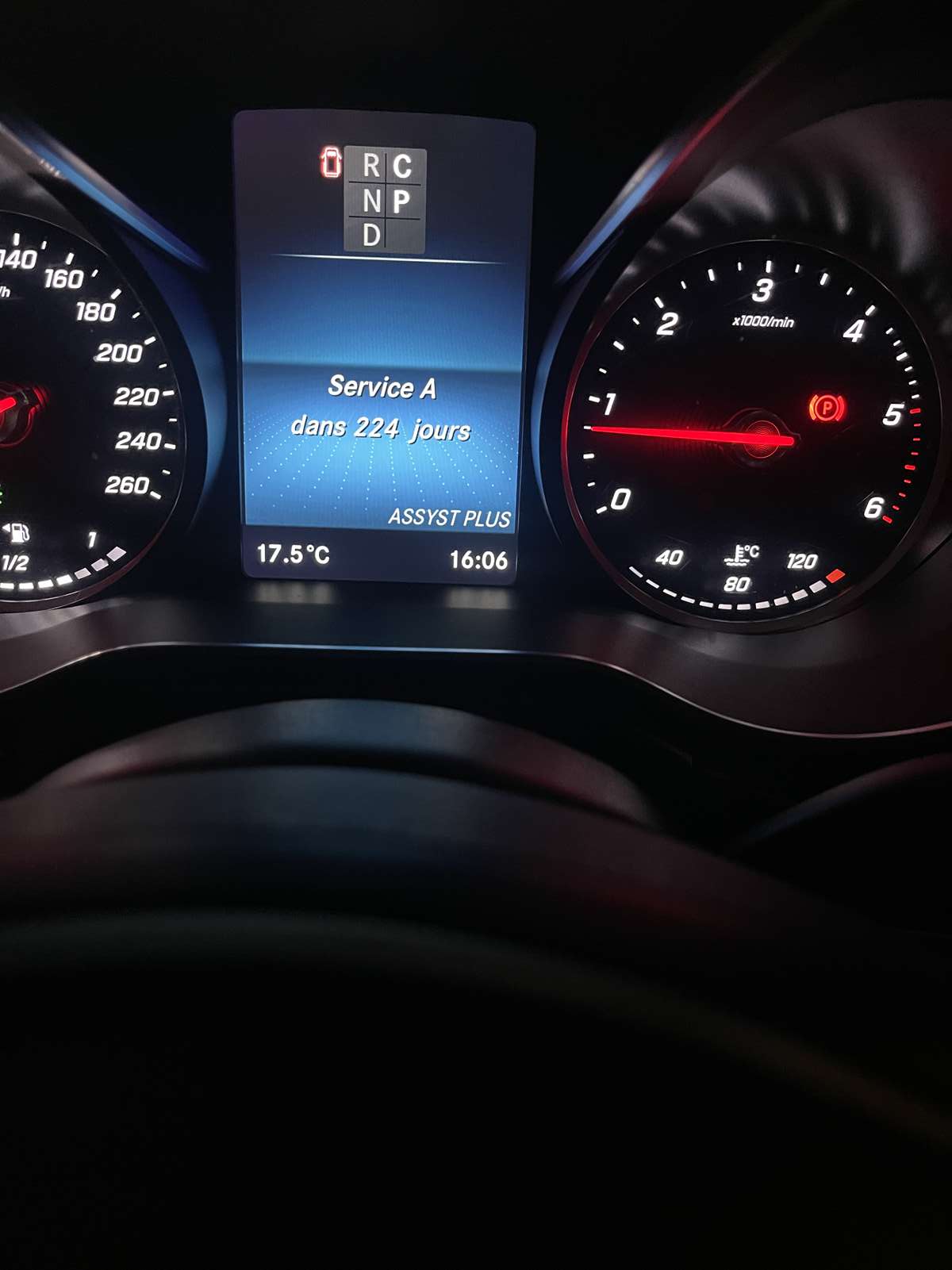 MERCEDES CLASSE V 300 D 237ch EXTRA-LONG AVANTGARDE 9G-TRONIC 8 PLACES 24