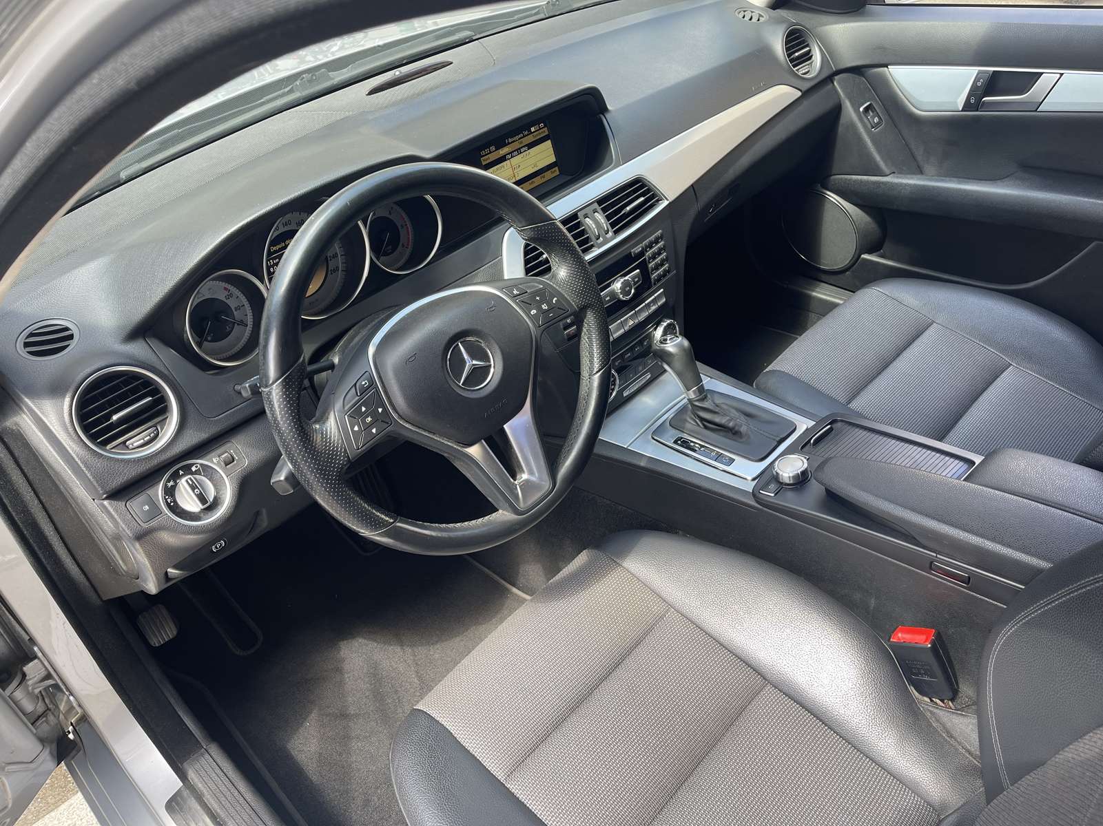 Mercedes Classe C 200 CDI Avantgarde 7G-Tronic 15