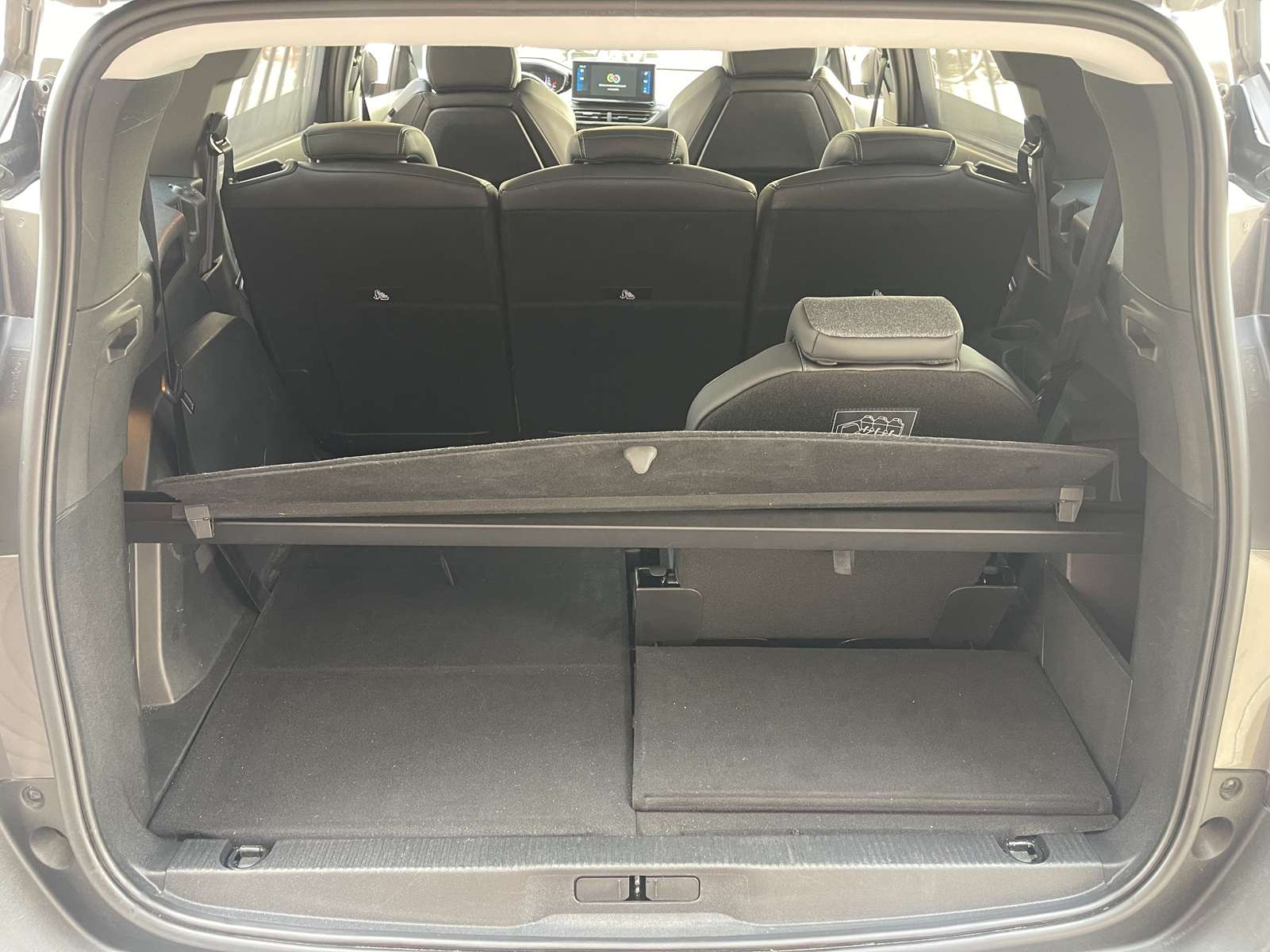PEUGEOT 5008 II (2) 1.5 BLUEHDI 130 S&S ALLURE PACK EAT8 18
