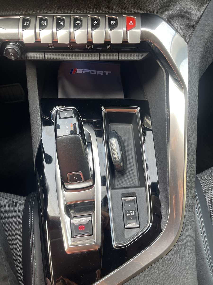 PEUGEOT 5008 II (2) 1.5 BLUEHDI 130 S&S ALLURE PACK EAT8 24
