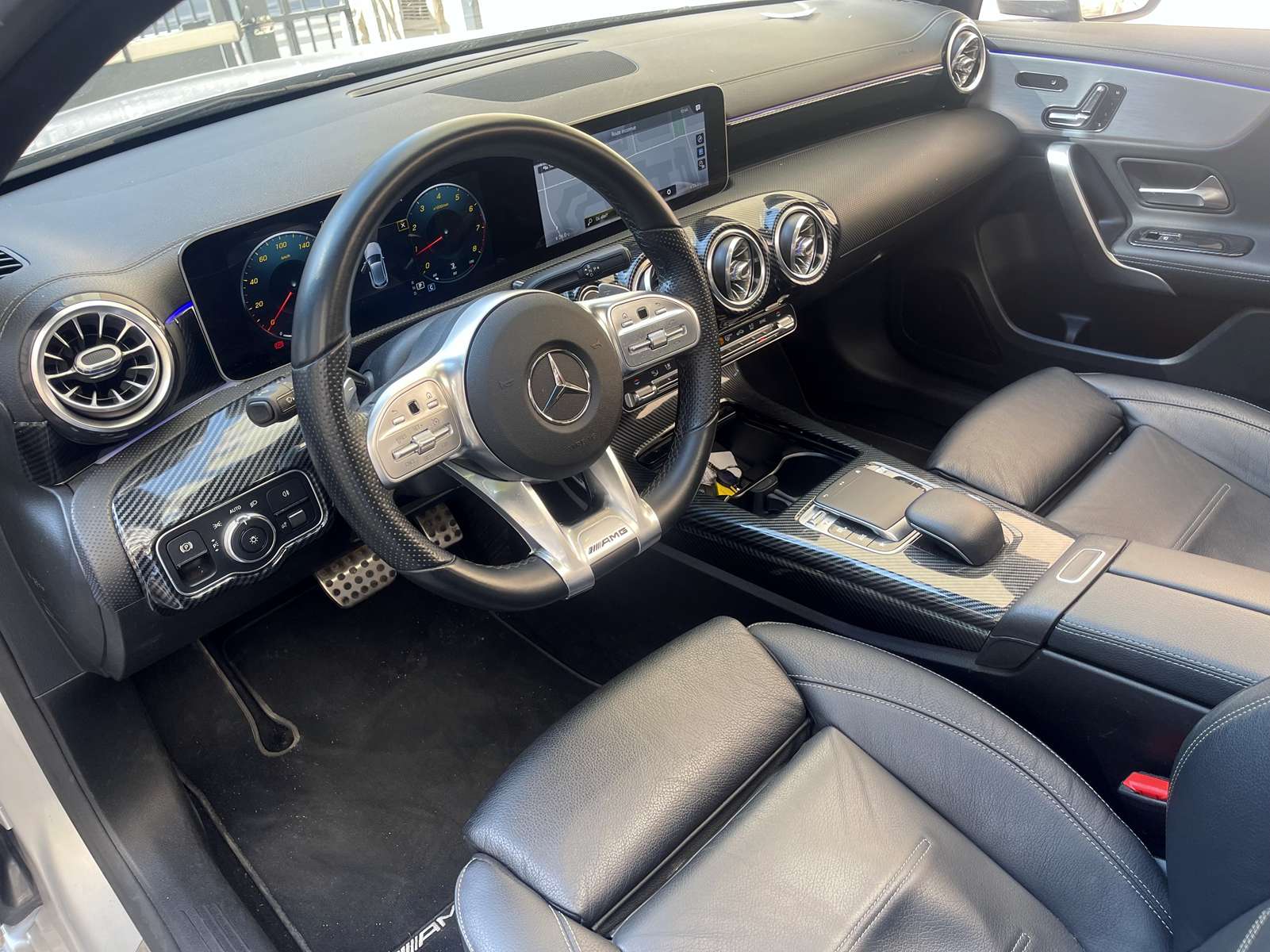 MERCEDES CLASSE A IV 180 AMG LINE 7G-DCT 12