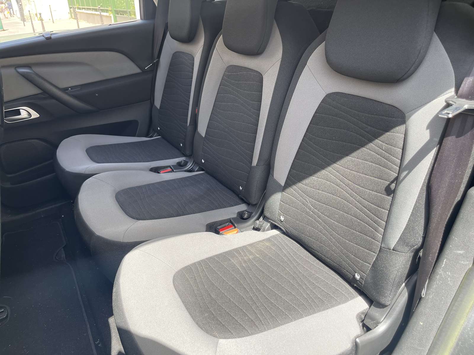 Citroën C4 Picasso e-HDi 115ch Intensive 9