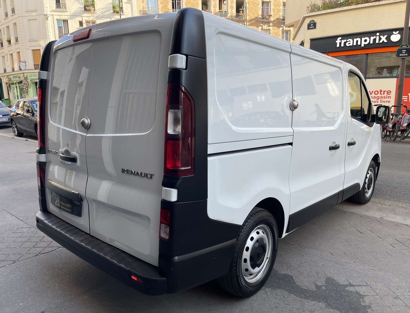 RENAULT TRAFIC III (2) 2.0 FOURGON L1H1 2800 KG BLUE DCI 130 GRAND CONFORT 2