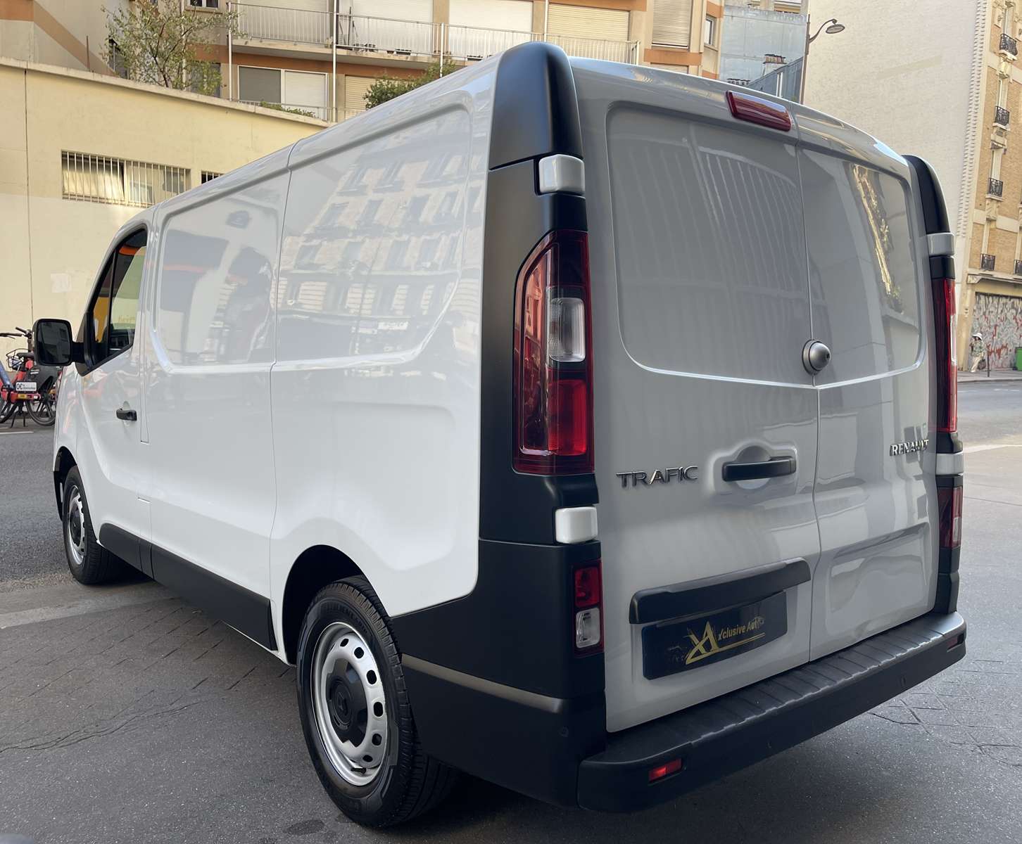 RENAULT TRAFIC III (2) 2.0 FOURGON L1H1 2800 KG BLUE DCI 130 GRAND CONFORT 4