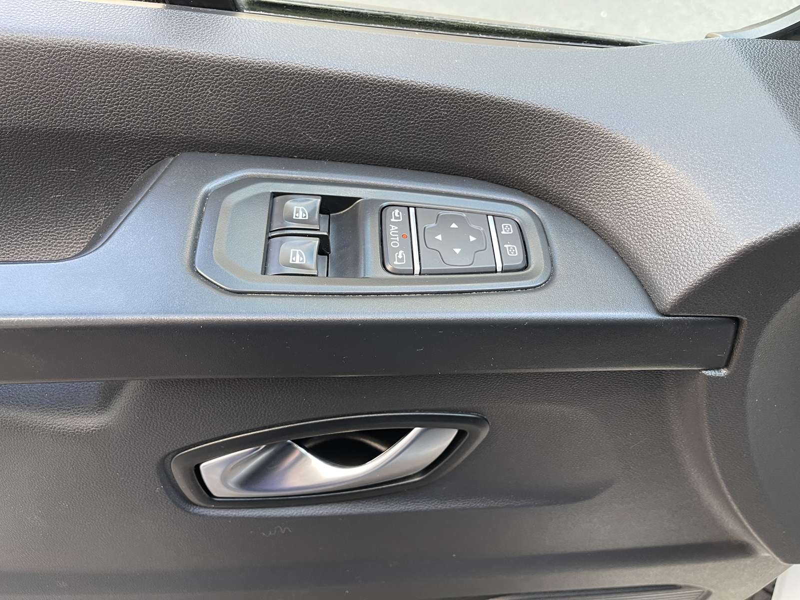 RENAULT TRAFIC III (2) 2.0 FOURGON L1H1 2800 KG BLUE DCI 130 GRAND CONFORT 12