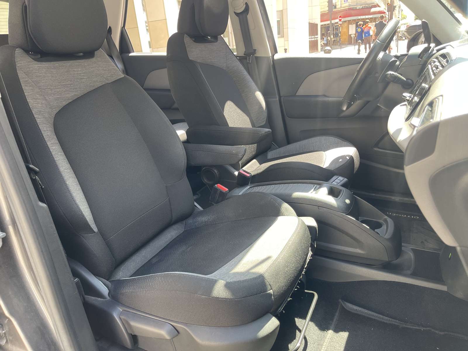 CITROEN C4 SPACETOURER 1.2 PURETECH 130 S&S BUSINESS EAT8 1ère main 11
