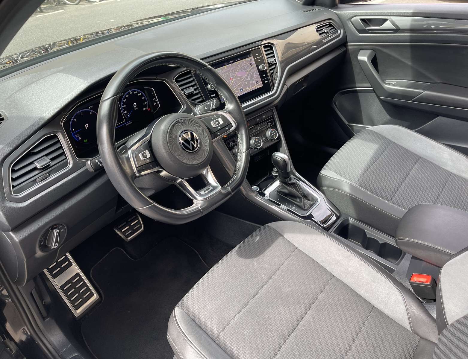 VOLKSWAGEN T-ROC 2.0 TDI 150 R-LINE DSG7 15