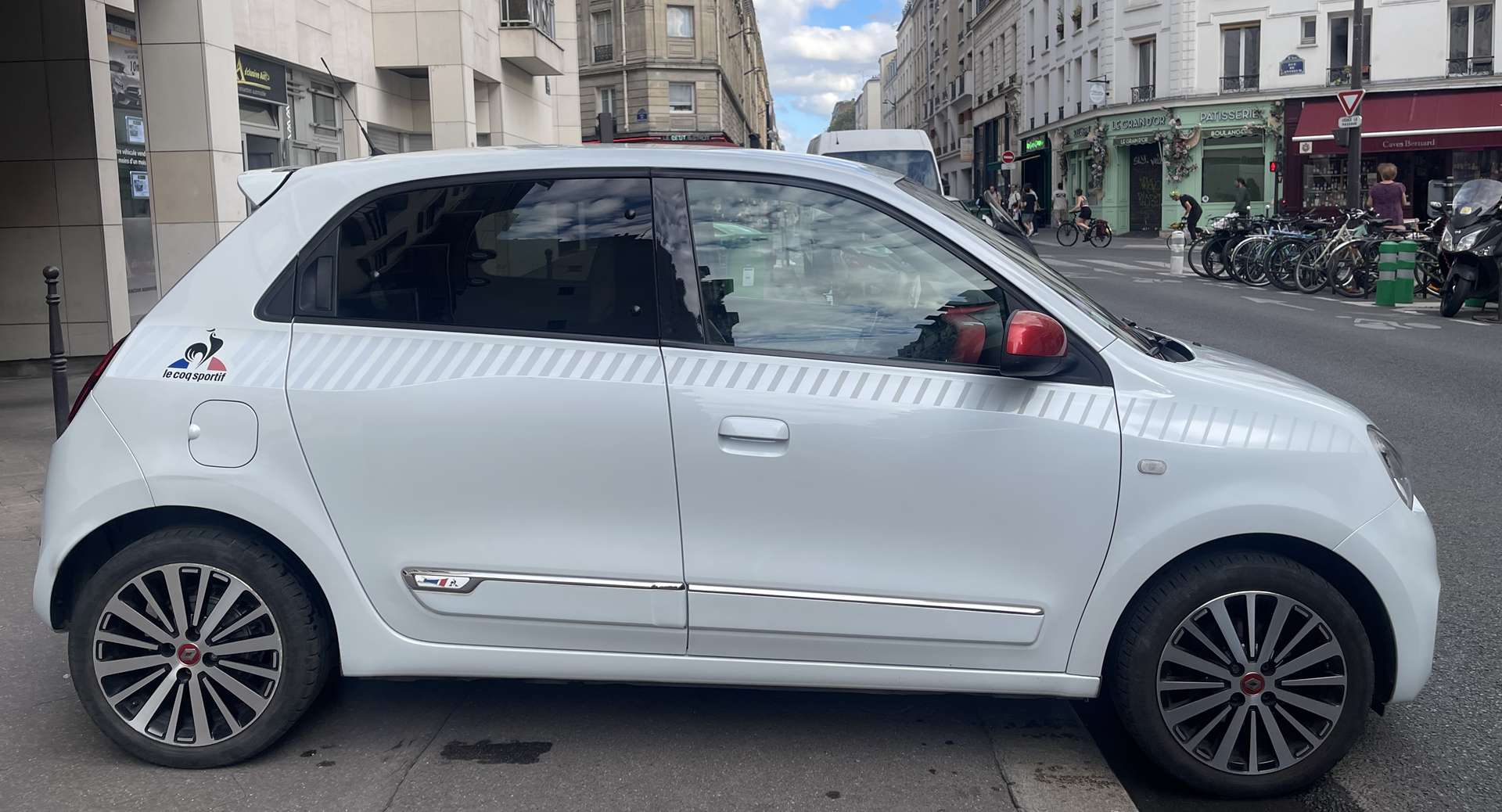 RENAULT TWINGO III (2) 0.9 TCE 95 LE COQ SPORTIF 1