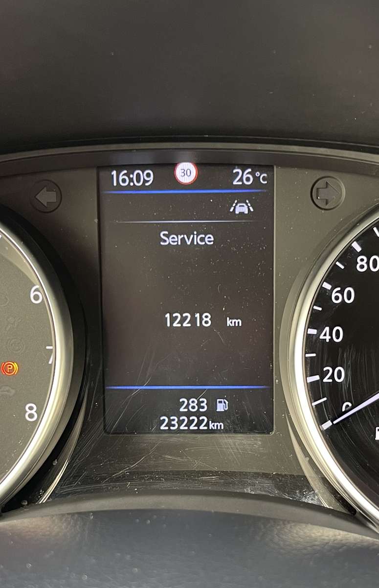 NISSAN QASHQAI II (2) 1.3 DIG-T 140 N-CONNECTA 1ère main 21