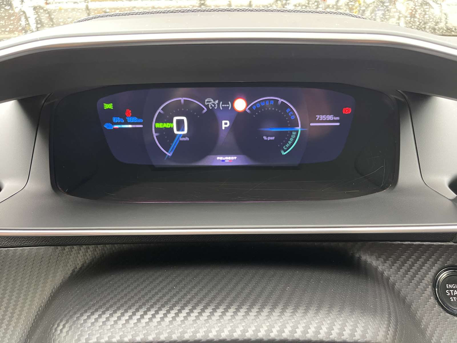 PEUGEOT 2008 II (2) ELECTRIQUE 54 KWH 156 GT 17