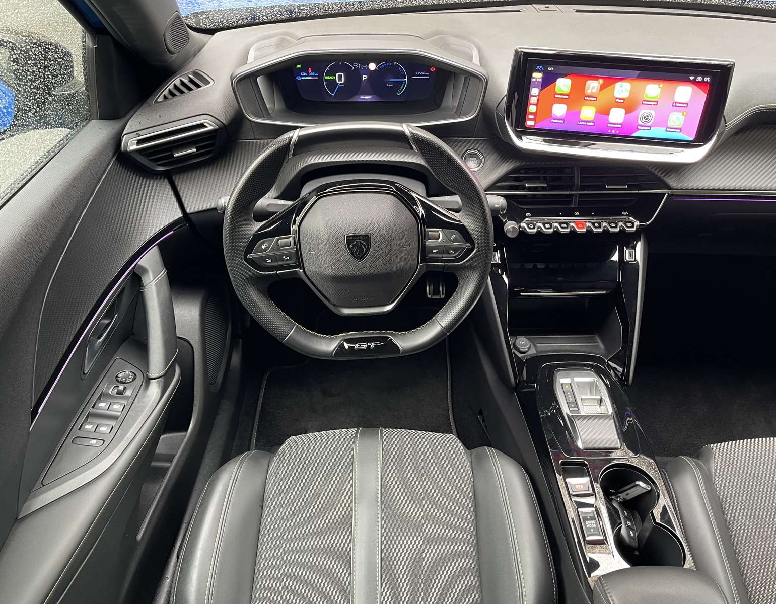 PEUGEOT 2008 II (2) ELECTRIQUE 54 KWH 156 GT 13