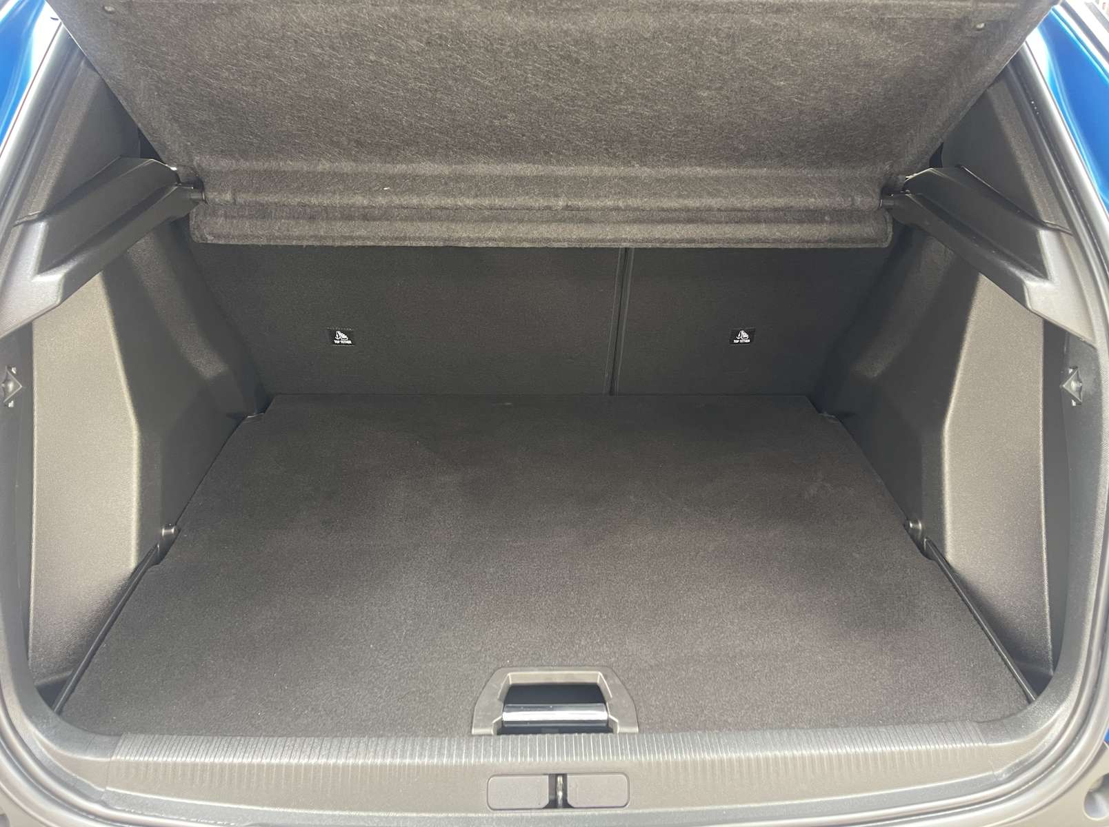 PEUGEOT 2008 II (2) ELECTRIQUE 156 GT 54 KWH 17