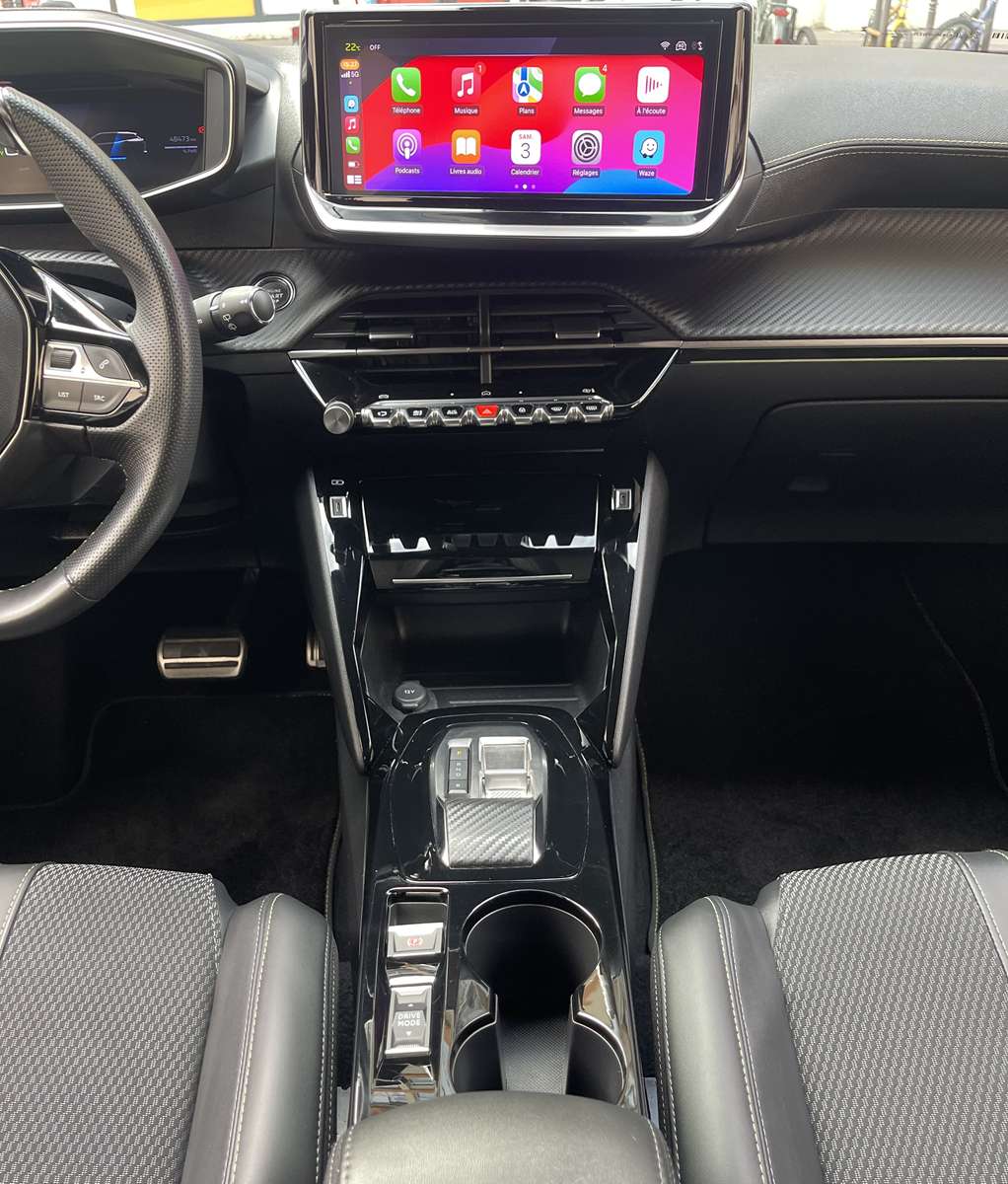 PEUGEOT 2008 II (2) ELECTRIQUE 156 GT 54 KWH 15
