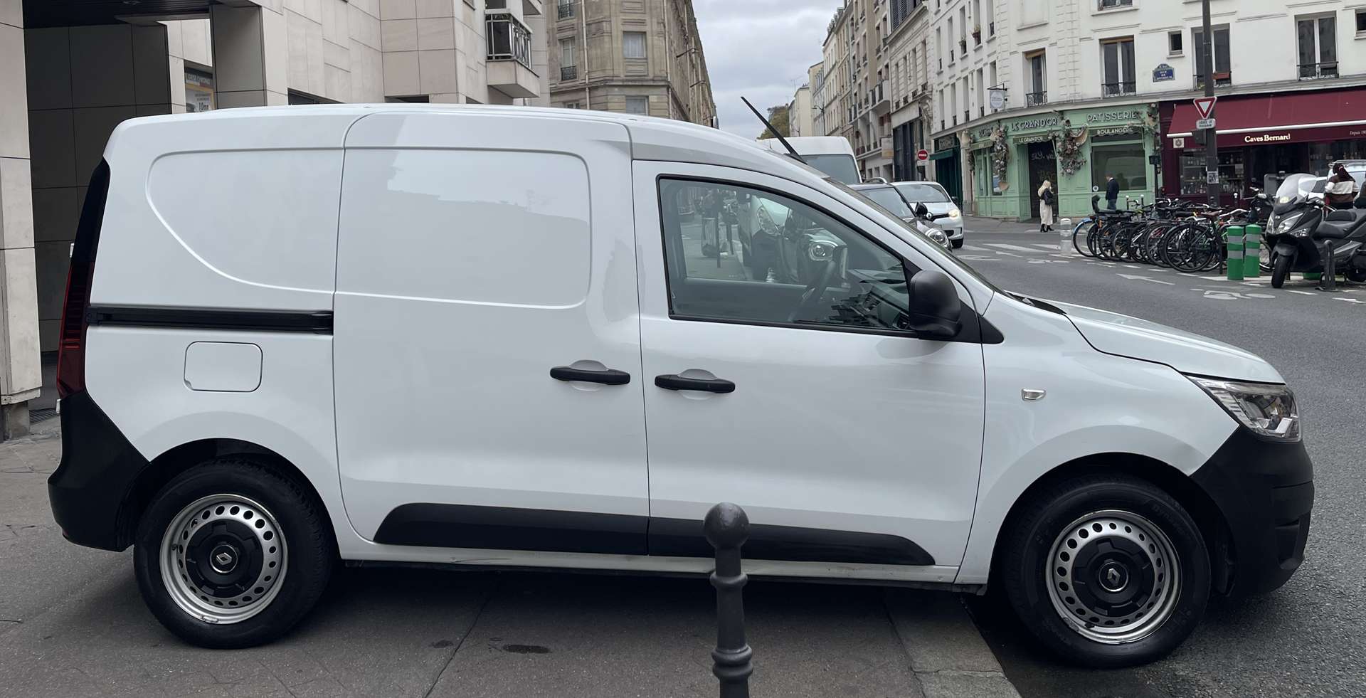 RENAULT EXPRESS VAN II VAN 1.3 TCE 100 CONFORT 8990€ TTC 1
