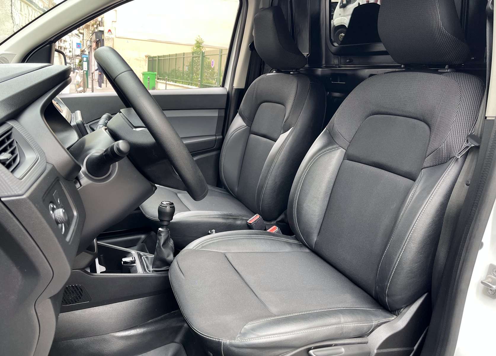 RENAULT EXPRESS VAN II VAN 1.3 TCE 100 CONFORT 8990€ TTC 8
