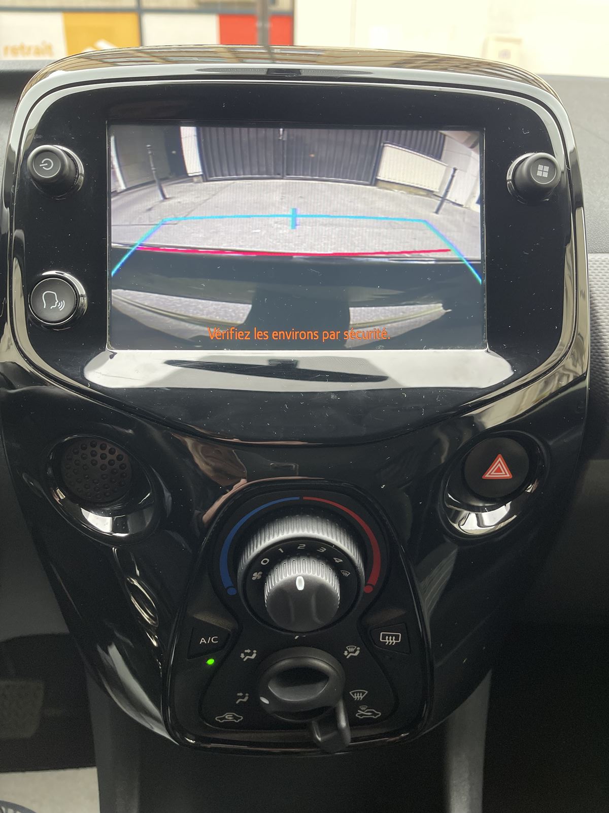 Peugeot 108 VTi 72 Style S&S 1ère main 16